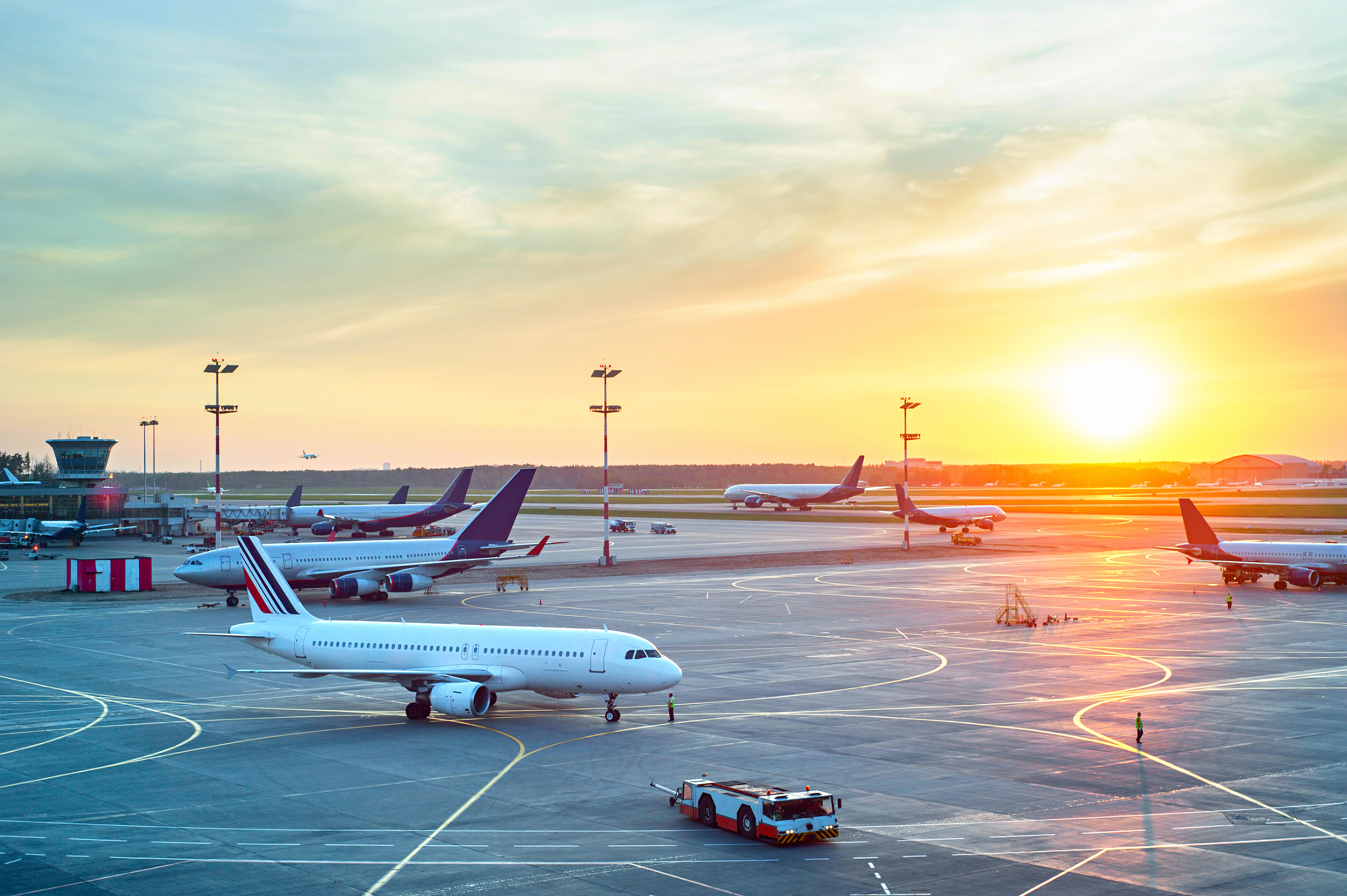 Fliegen Und Corona Alles Zu Test Und Maskenpflicht Adac