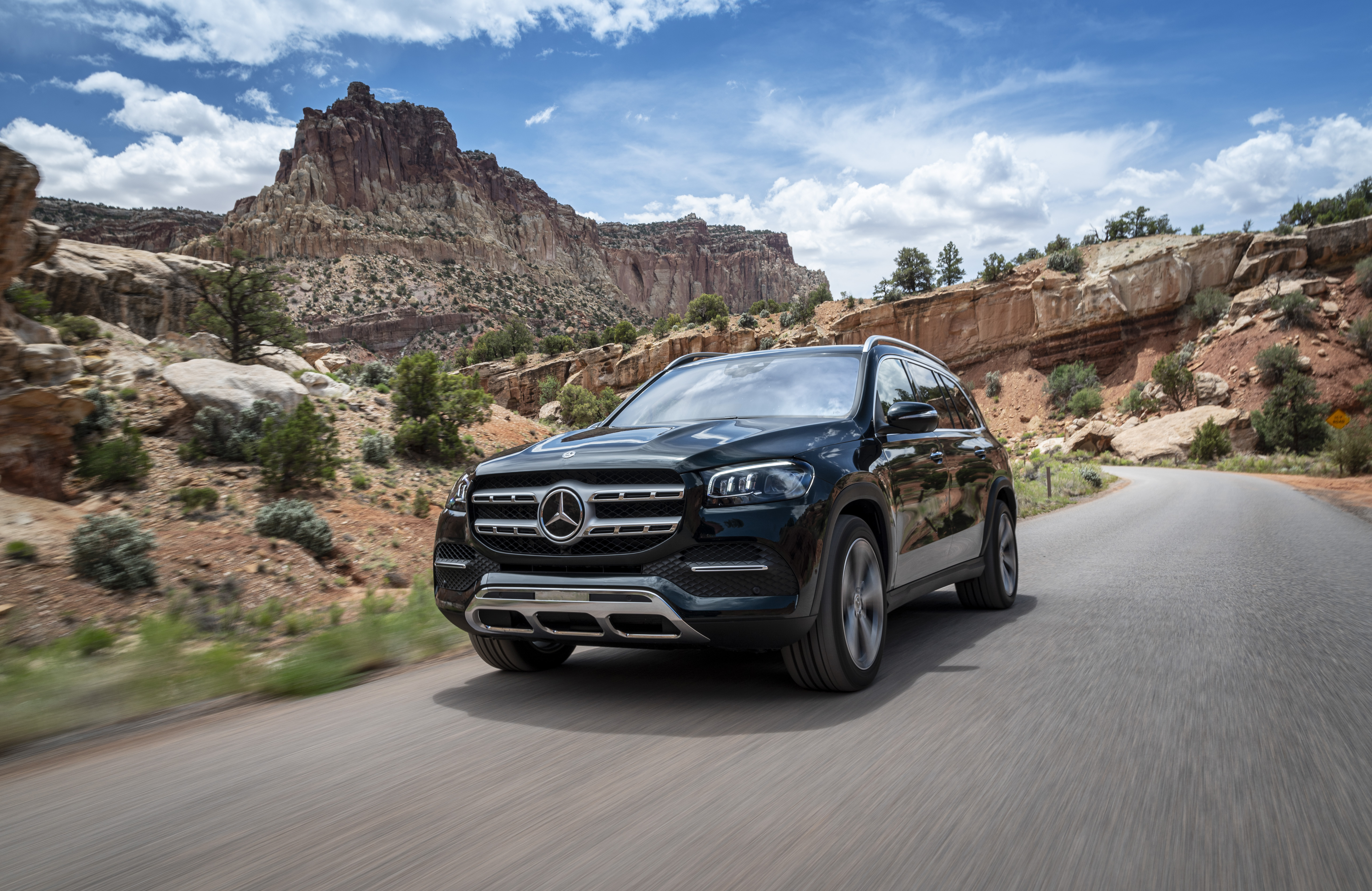 Mercedes Gls Testfahrt Daten Bilder Motoren Preis Adac